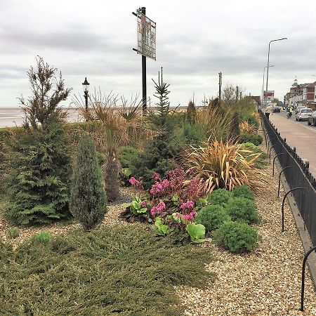 Lovely Sea Front House In Cleethorpes - Sleeps 6 Exterior foto